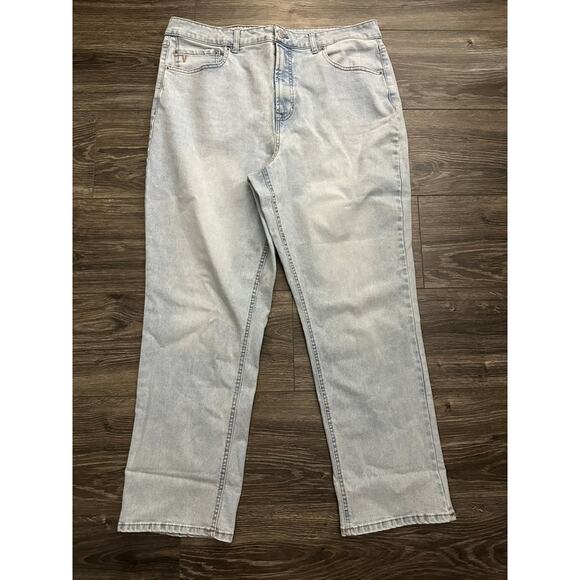 Frye Jeans High Rise Cuffed Crop Stevie Wash Denim Size 16/34 Inseam NWT - Picture 1 of 7